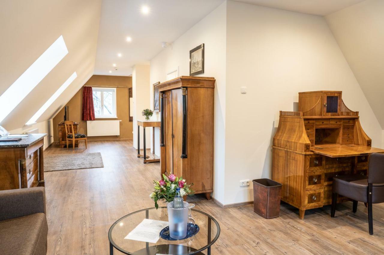 Romantik Alte Muenze 4*